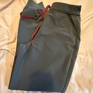 FIGS Small Petite Zamora Jogger scrub pants